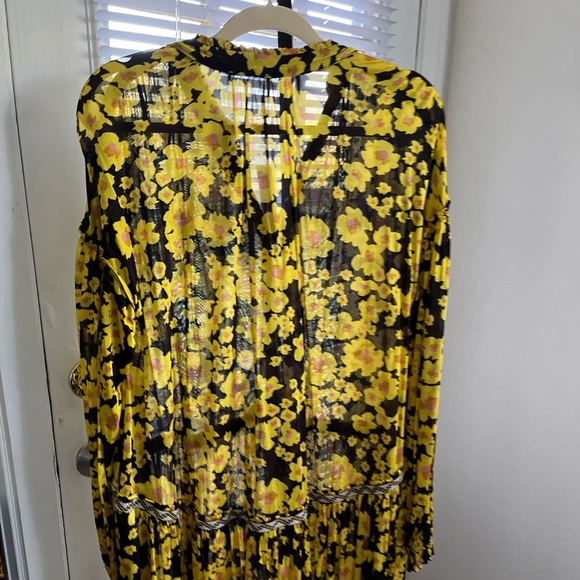 FREE PEOPLE NWT AUTHENTIC BLACK & YELLOW FLORAL TUNIC/DRESS - Picture 17 of 17
